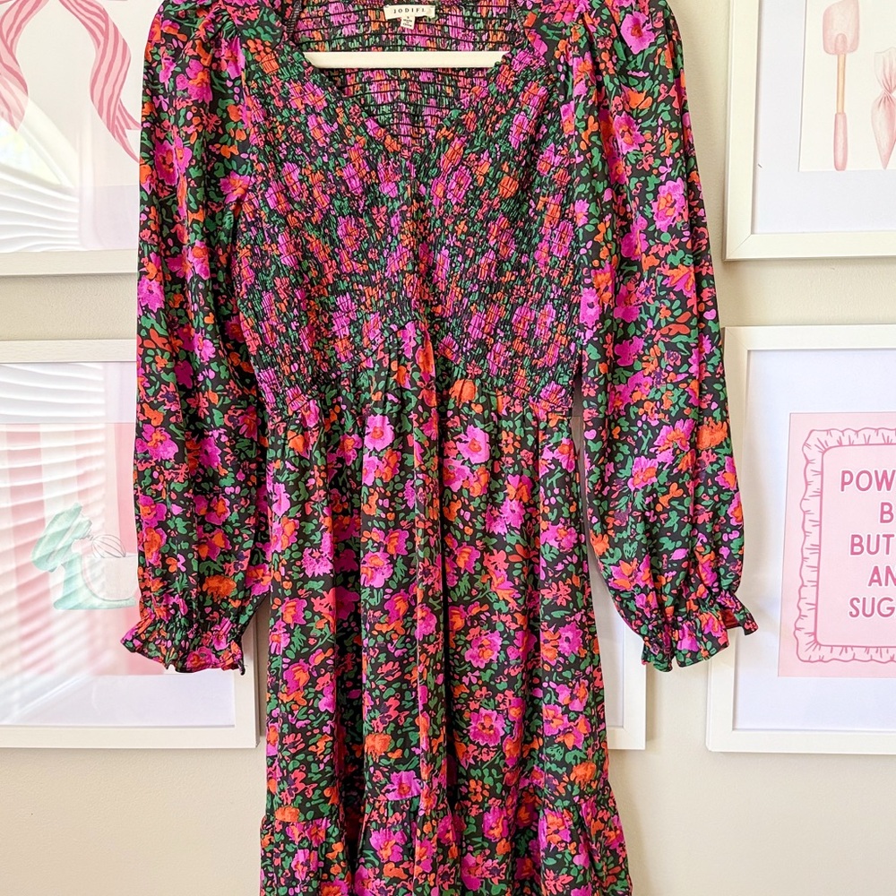 Christmas Floral Dress - Picture 2 of 5